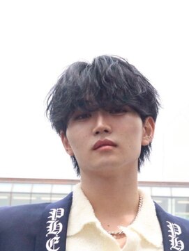 ステージ(STAGE) シャドウパーマ　センターパート　ダウンパーマ