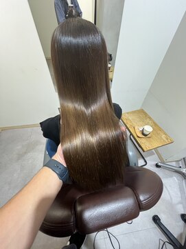 深みラベンダーワイン × シルキー ロングストレート