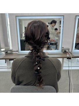 リミットバイアフィナー 大宮店(limit by Afinar) 編みおろしヘア