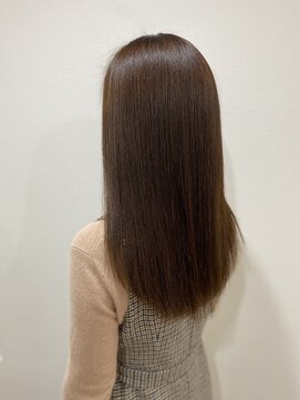 縮毛矯正専門店による縮毛矯正&髪質改善トリートメント