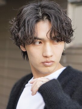 フィフスパーク(fifth PARK) 渋谷波巻きパーマ束感ツイストスパイラル無造作メンズパーマ色気