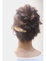 ヘアーアンドメイク フォルス(HAIR&MAKE FORS)&nbsp;【FORS】西田ゆか　くるりんぱアップスタイル