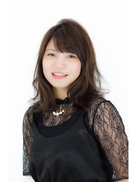 アンソメット 上津店(UN SOMMET) 〔UN SOMMET〕渕上仁志　ルーズなミディスタイル