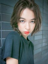 ルティア 池袋(Lutia) センターパート 黒髪