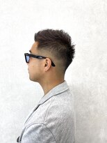 スイ(sui) フェード風刈り上げ