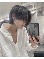 シン(syn) 前下がりナチュラルマッシュミニウルフ
