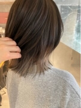 アイディール 心斎橋店(:ideal) 20代30代40代☆ネオウルフ&インナー裾カラー☆透明感グレージュ