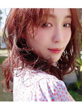 ベア(Bea) フェミニンミディアム