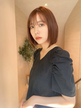 トゥルーズ(TLUUS) TLUUS似合わせカットダークアッシュミディアムレイヤーカット