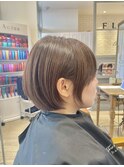 耳かけ大人ショートボブ　池袋【おおわし】