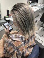 キング 梅田(K!ng)&nbsp;【梅田】ダブルカラーケアブリーチ髪質改善カラー