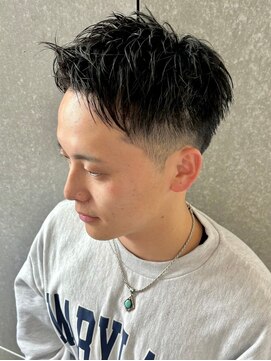 ニアウ 伊勢崎連取店(Niau) 波巻きスパイラルパーマツイストスパイラルパーマメンズマッシュ