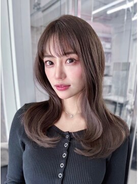 フィヴェント(Fivent) ショコラブラウン/ネビージュ/顔周りカット/韓国ヘア