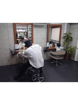 カウンセリング～仕上げまで、キャリア20年以上の凄腕オーナーが全て担当してくれるプライベートサロン◎