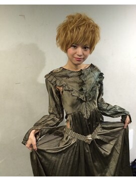 ドールショート小顔