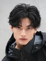 レタッチ バイ フィフス 銀座(RETOUCH by fifth)&nbsp;銀座フェザーパーマツイストスパイラルパーマセンターパート眉毛