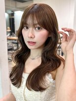 アイティーバイアルバム 下北沢店(IT by ALBUM)&nbsp;暗めカラー顔周りレイヤーロング韓国ヘア_F21074