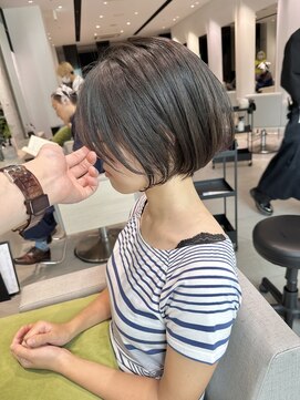 stair : case ginza7【ステアケース】 大人ナチュラル小顔ショートボブ丸みショート長め