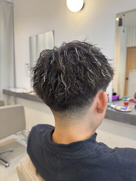 メンズバイココテラス 豊中(men's by cocoterace) ツイストスパイラルパーマスタイル