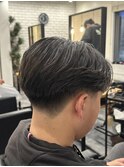 【後ろから見ても綺麗】刈り上げセンターパート