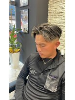 ヴォラーレ(VOLARE)&nbsp;メンズFADE×金メッシュ