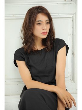 ミル(MILE.) 大人巻き髪