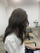 ノートエートル 西金沢(Nought etre)&nbsp;オリーブグレージュカラーロングヘア韓国風くびれヘア