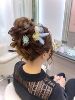 リアン(lien)&nbsp;高めのお団子ヘア♪ドライフラワー髪飾り