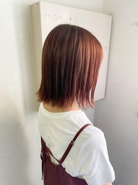 キャンバス バイ ネオリーブ 横浜西口(Canvas by neo.) 外ハネボブ 切りっぱなしボブ オレンジピンクカラー