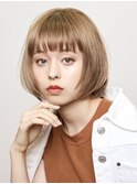 顔まわりレイヤーミニボブ/ハイトーン
