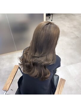 ソルバイシェス(SOL by shes) ブリーチなし　モノトーンベージュ