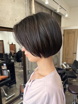 ヴィップルーム(viproom) 切りっぱなしボブ/エアリーロング/美髪/ピンクブラウン