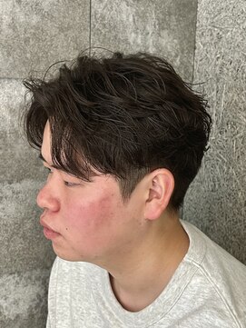 ニアウ 伊勢崎連取店(Niau) 波巻きスパイラルパーマツイストスパイラルパーマシャドウパーマ