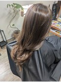 バレイヤージュ＋透明感カーキアッシュ