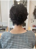 外ハネがポイントショートパーマ