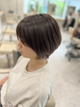 アッシュ 宮前平店(Ash) 軽やかショートボブ