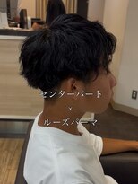 リボーン ビューティー リゾート 松戸店(re-born Beauty Resort)&nbsp;刈り上げセンターパートブルーブラックフェザーパーマ