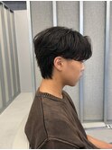 センターパート×ニュアンスパーマ