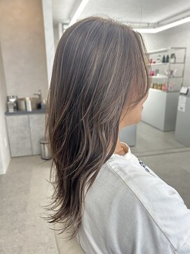 ヌードルバイコア(noodle by CoRe.gn) 【大人カラー】透明感白髪ぼかしハイライト