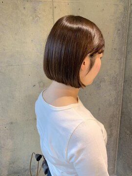 ヨーク(yoke.) ぱつっと可愛い前下がりボブ