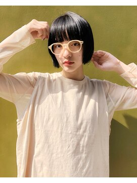 ニディー バイ デイジー(Nidee by Daisy) 黒髪レイヤーミニボブ『Daisy duex』天神　大名