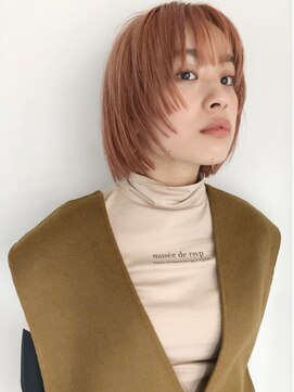 パーク(PAAQ) 顔まわりレイヤー /ボブ/レイヤーボブ/ピンクカラー