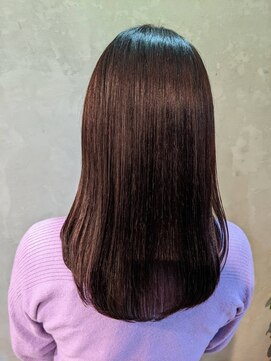 ベル(Belle) [SASAKI］フェミニンロブ×ショコラピンク×髪質改善ストレート