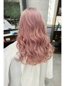 リア 大阪梅田(Ria) ～ホワイトピンク～　【Ria 大阪 梅田】