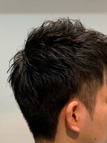 クローバー(CLOVER)&nbsp;心斎橋　小林広明　ショート　ベリーショート