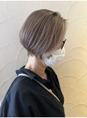 《グレージュカラー×ホワイトベージュ》