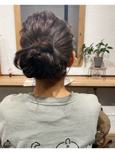 ヘアアレンジ　シニヨンアレンジ