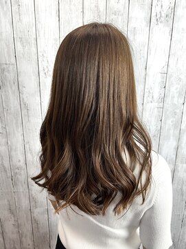 ビューティドレッセヤマノ 池袋パルコ(Beauty Dresse YAMANO) 【カラー】【トリートメント】【ロング】【巻き髪】