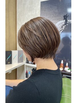 クーロン(Qoolon) まるショート × コンパクト × ツヤカラー☆