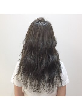 クィーンズガーデンバイケーツーギンザ(QUEEN’S GARDEN by K two GINZA) [K-two銀座]ハイライトシーグレージュ[銀座]